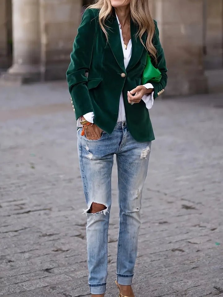 Victoria | Elegant Velvet Blazer