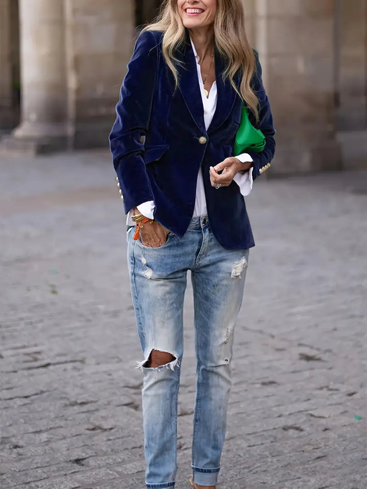 Victoria | Elegant Velvet Blazer