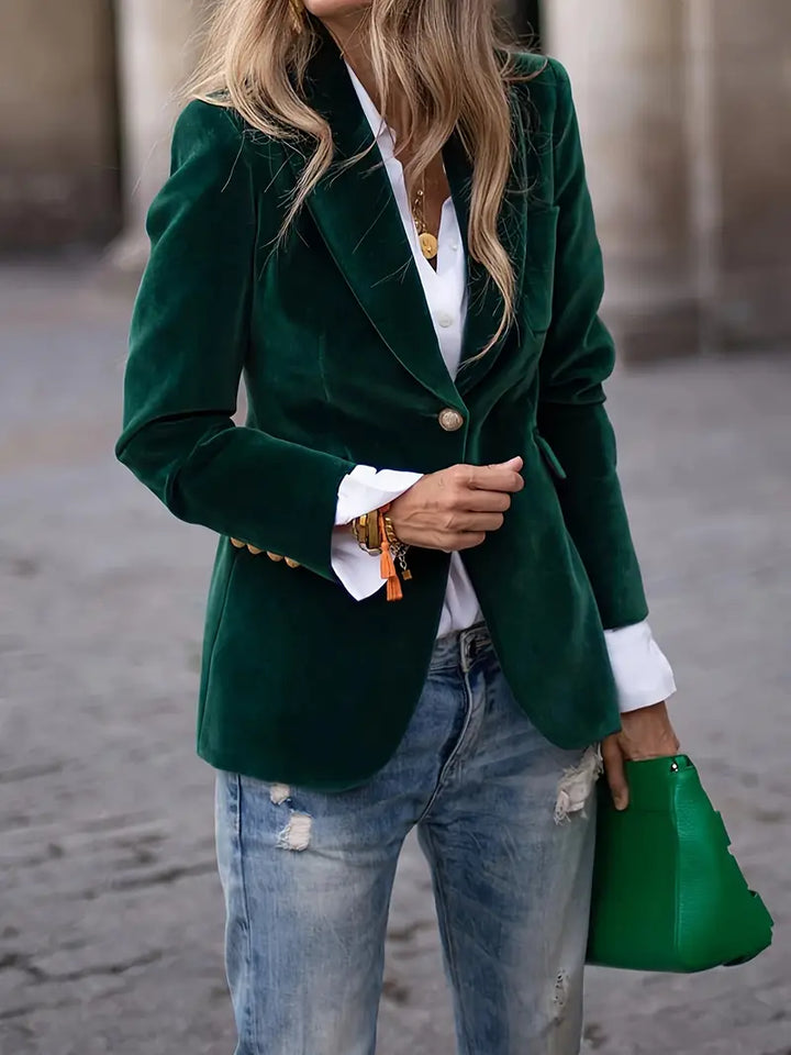Victoria | Elegant Velvet Blazer