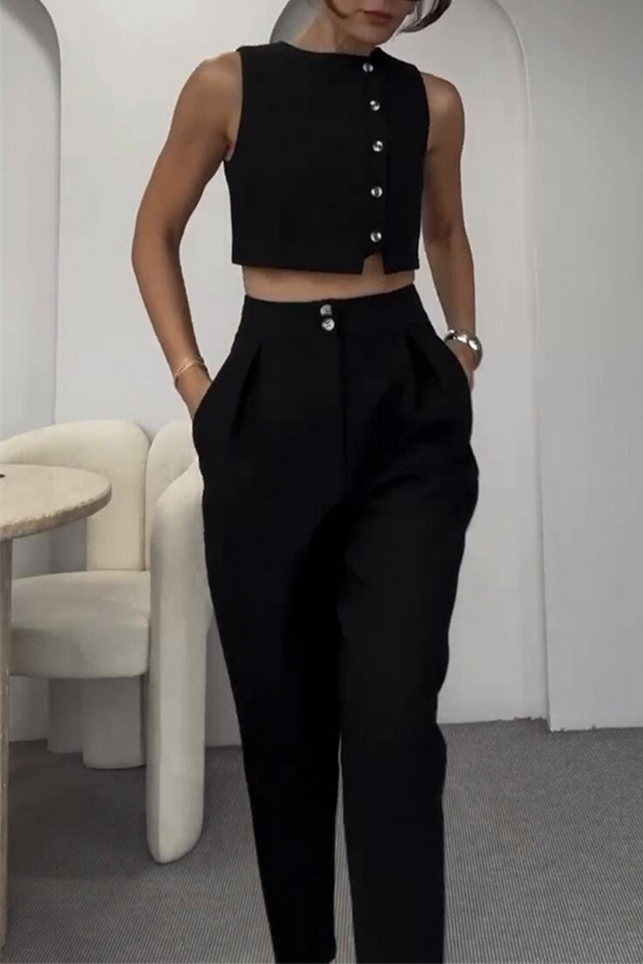 XYLIA – CASUAL SOLID COLOR SLEEVELESS TWO-PIECE SET