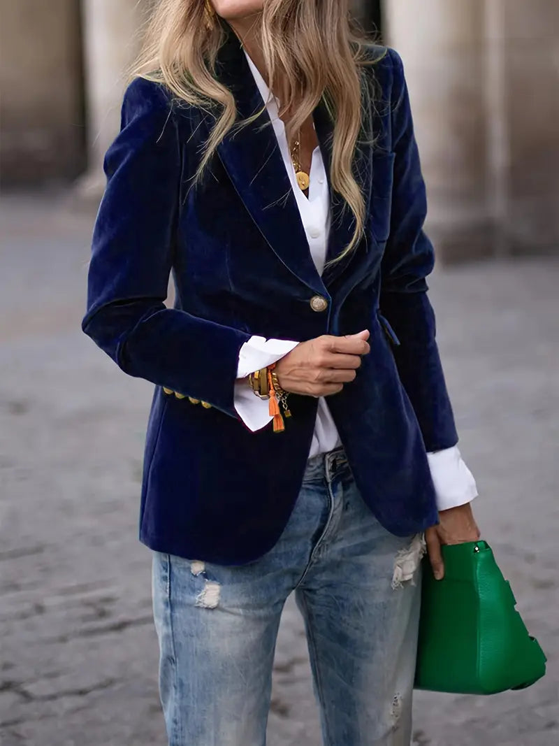 Victoria | Elegant Velvet Blazer