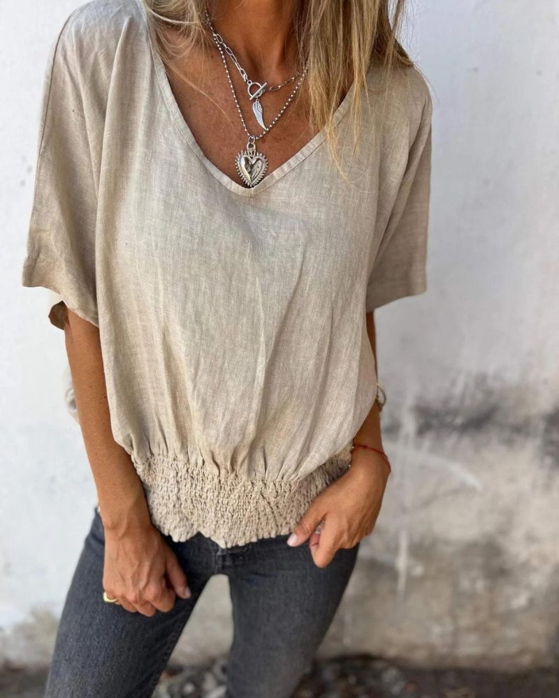 SORRELIA – CLOSE CUT V NECK TEE