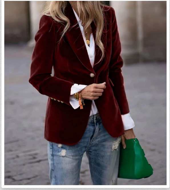 Victoria | Elegant Velvet Blazer