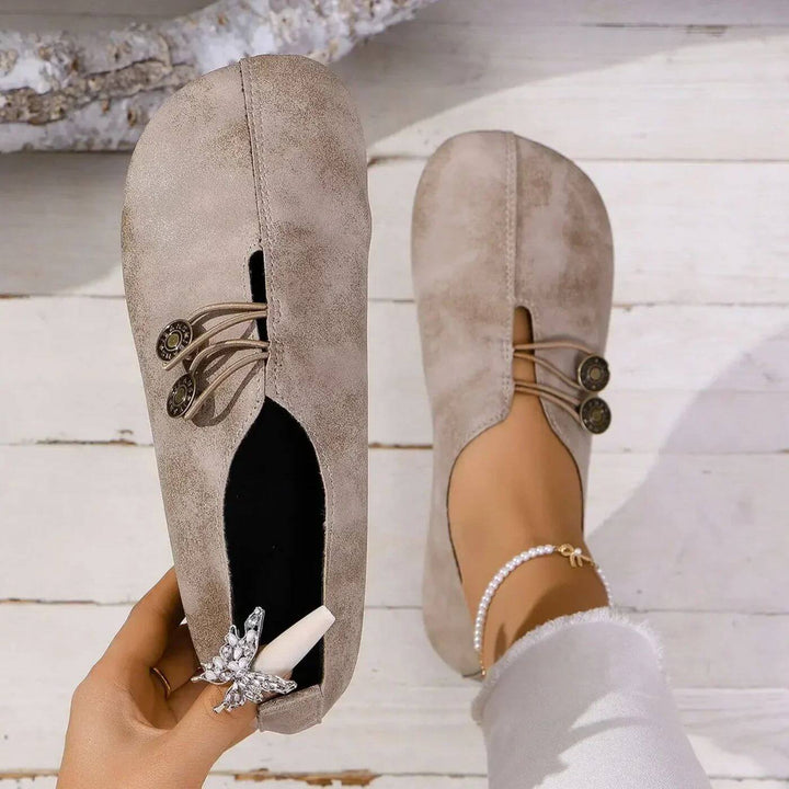 Blythe – Soft and Flexible Orthopedic Shoes
