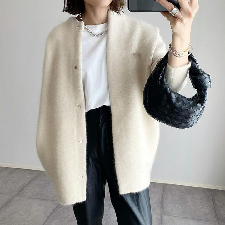 AURAVESSA – COMFORTABLE CASHMERE CARDIGAN
