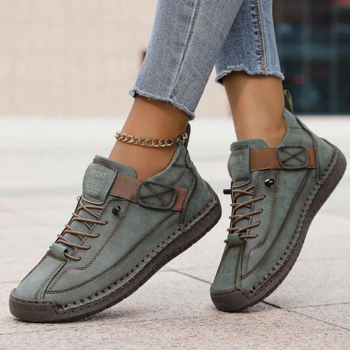 RILEY – STYLISH ORTHOPAEDIC SHOES