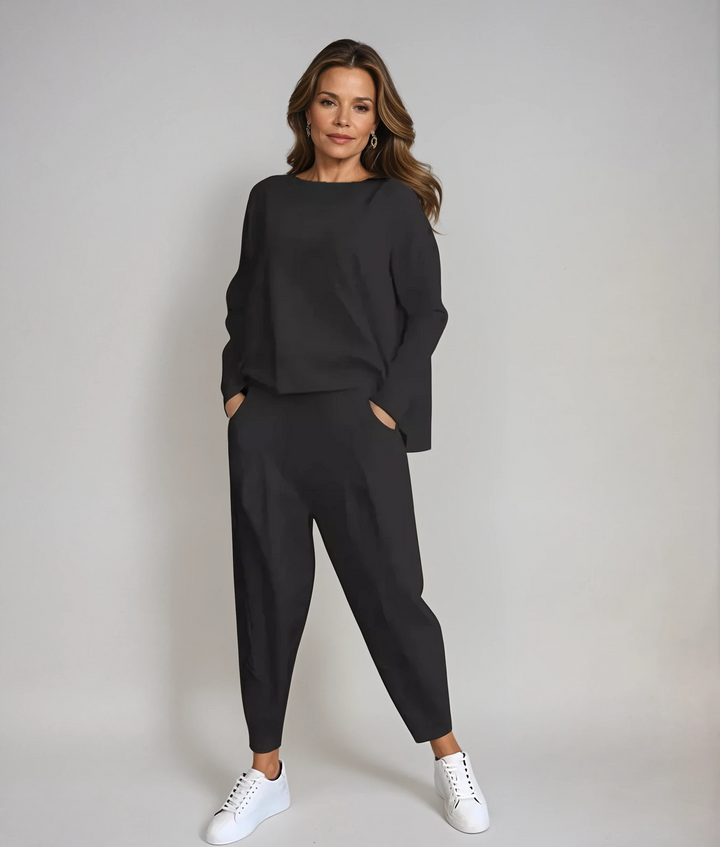 LUNARIA – COMFORTABLE TWO-PIECE COTTON SET